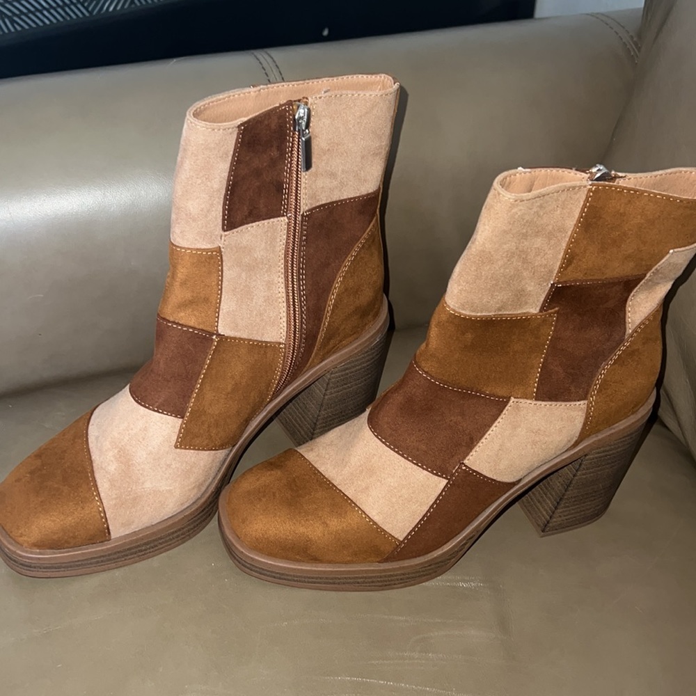 Patchwork Brown Wedged Booties